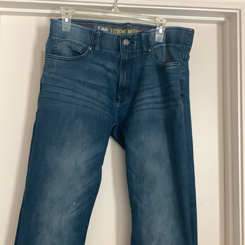 Lee jeans, never worn, size 32